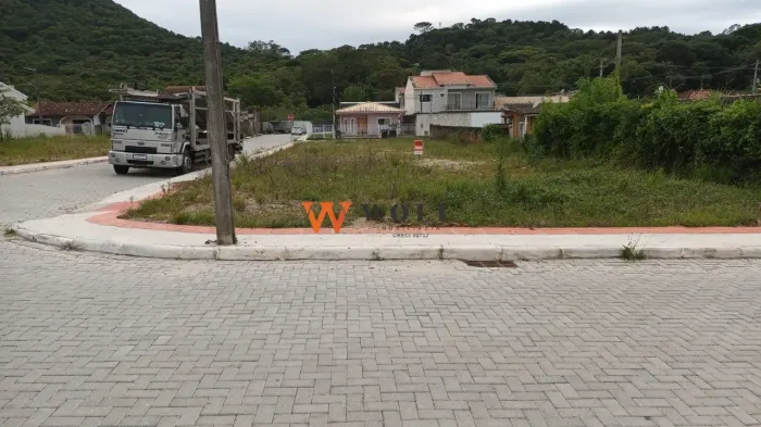 Terreno no bairro Potecas, com infra estrutura pronta