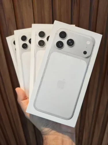iPhone 17 Pro Max silver / Prata - Lacrado 1 ano garantia
