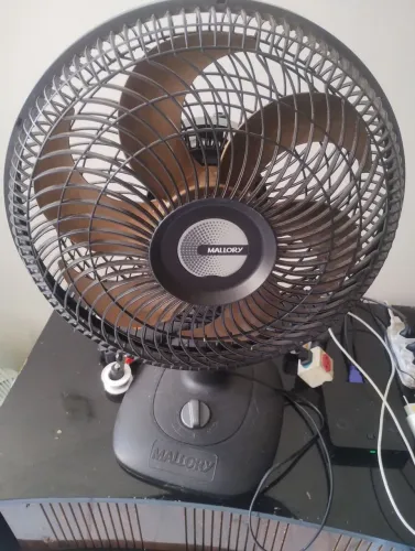 Vende ventilador de mesa pequeno marllon