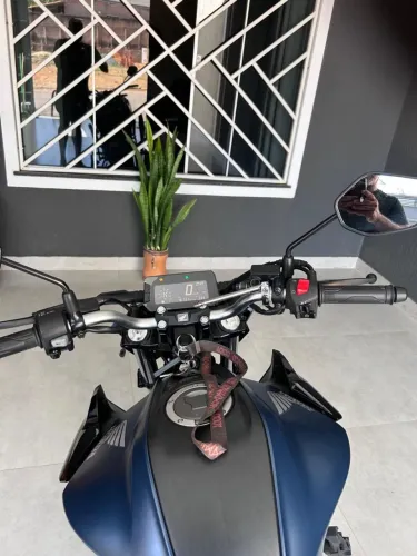 Vendo Twister 300f, 2025. Valor R$25.000,00. Tel *
