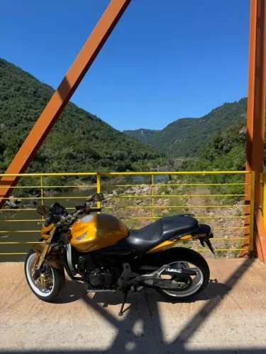 Hornet 2010 abaixo da FIPE (Honda CB 600F Hornet)