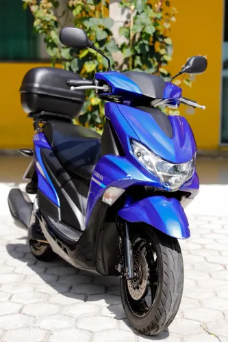 YAMAHA FLUO 125 ABS 2023