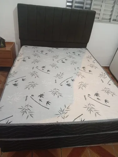 Cama box e painel 
