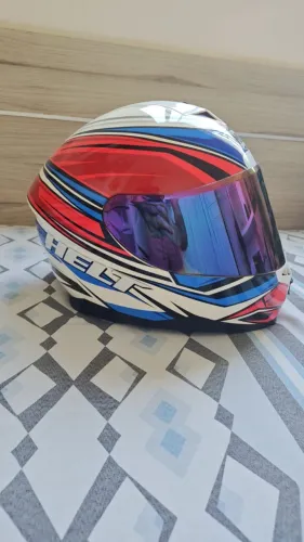 Capacete helt novíssimo 58