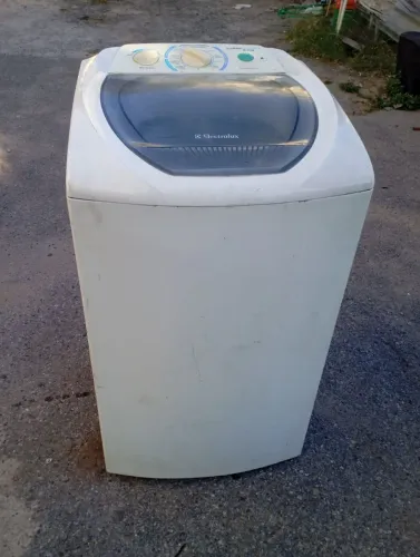 Máquina de lavar Lava enxagua e centrífuga eletrolux 7 kilos entrego sem taxa