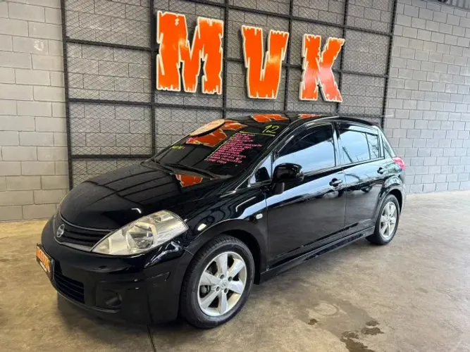 Nissan Tiida SL 1.8/1.8 Flex 16V Aut. 2012