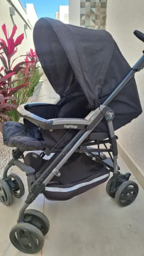 Carrinho de bebê Peg Pérego Pliko 3