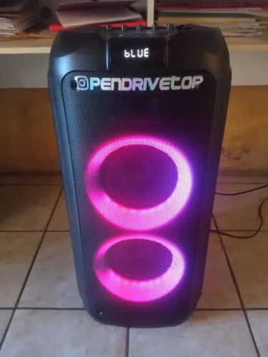 Caixa de som Philips 1300W