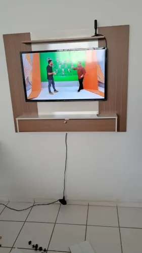 Painel para tv's até 42 polegadas