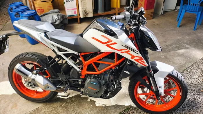 KTM Duke 390 