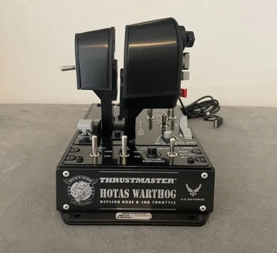 Throttle Thrustmaster warthog