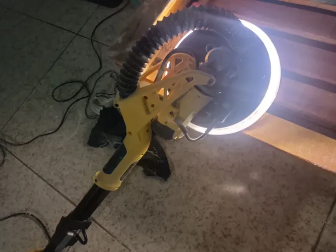 Vende-se lixadeira girafa Stanley