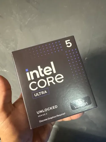 Processador CORE ULTRA 5 (superior a qualquer i5) INTEL 245KF