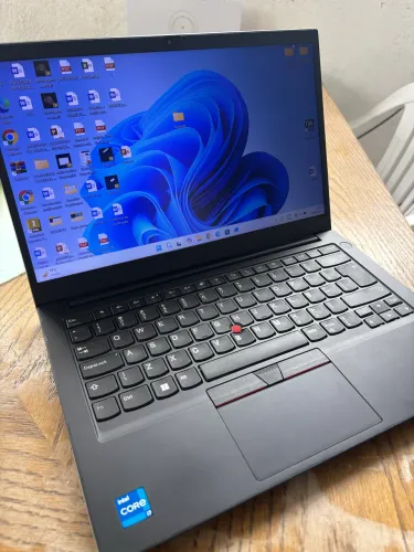 TinkPad notebook 