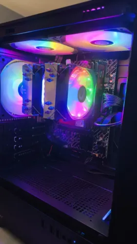 PC Ryzen 7 5700G, 16GB DDR4-3600, SSD 256Gb NVME Computador