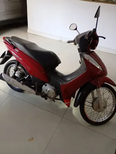 Vendo biz 2013 no meu nome 2026 pago a mais conservada que já vi,