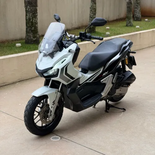 Honda ADV 160 2022