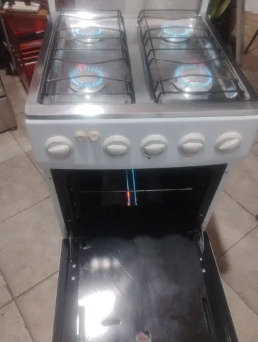 Vendo fogão Dako funcionando perfeitamente até o elétrico 390,00