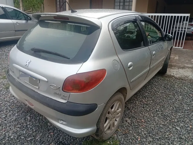 Peugeot 206 Allure 1.6 Flex 16V 5P 2008