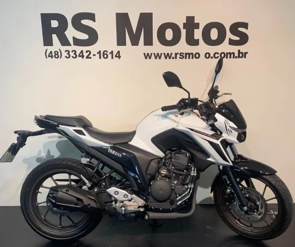 FZ250 FAZER