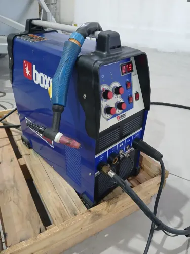 Maquina de solda tig alutig ac/dc 200