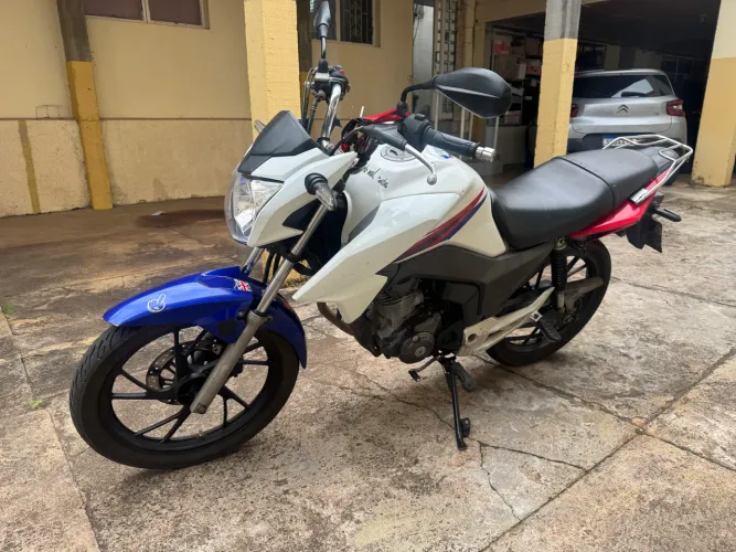 Vende-se CG 160