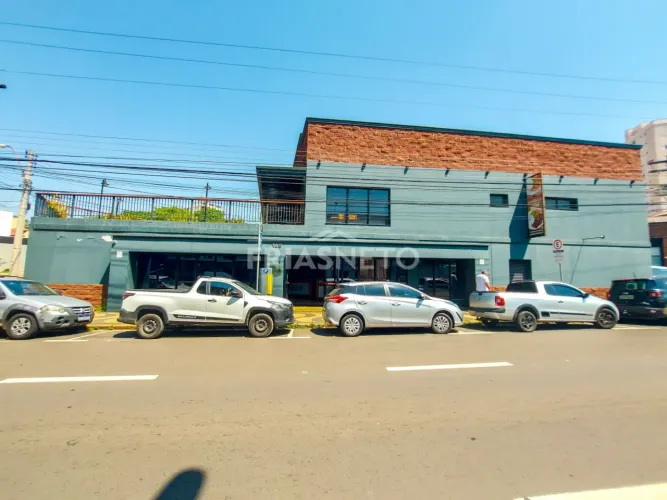 Imóvel comercial para locação na Av. Rui Barbosa no bairro Vila Rezende em Piracicaba