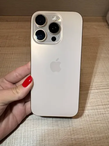 iPhone 16 pro 256gb Novo