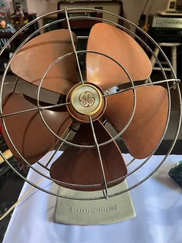 ventilador de mesa vintage colecionável General Electric