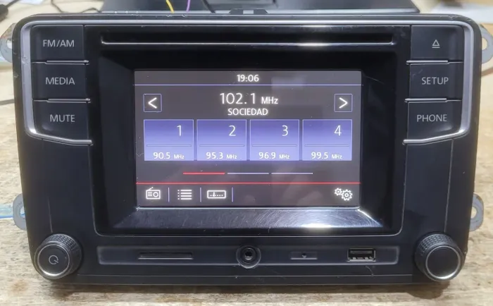 Radio Original  Volks G7 ou G8 Gol,Savero etc.