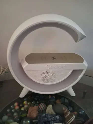Luminária G speaker Rgb Bluetooth carregador indução relógio 