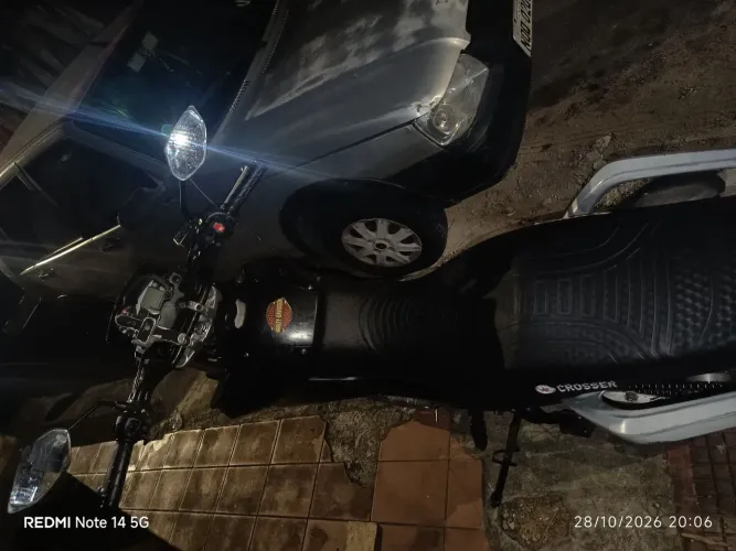 Moto crosser 150 cilindradas toda em dias no precinho