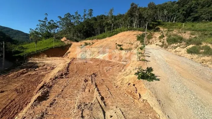 Terreno à venda em Guabiruba - bairro São Pedro