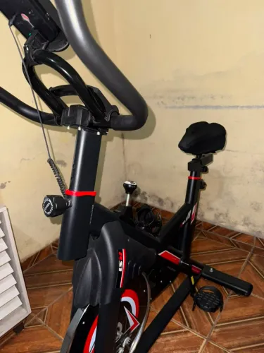 Bicicleta Ergométrica Spinning - Bike