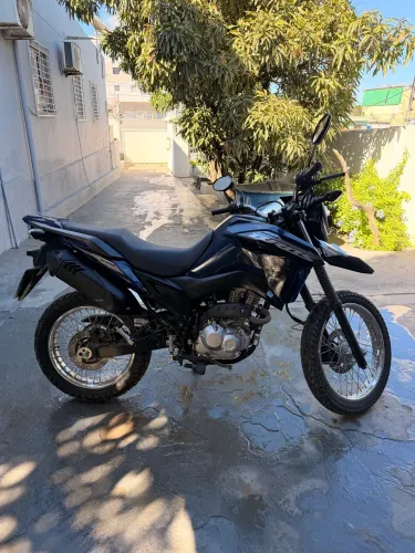 Honda Bros 160 2026