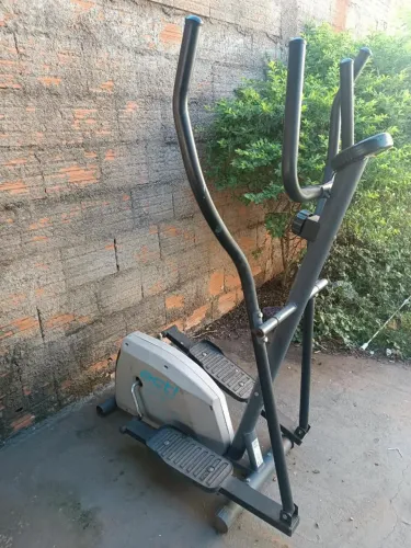 Vende aparelho para ginástica
