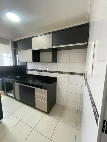 Apartamento no Condominio Pampulha, com 3 qrts, sendo (1 suíte, e 1 social) 2 vagas de gar