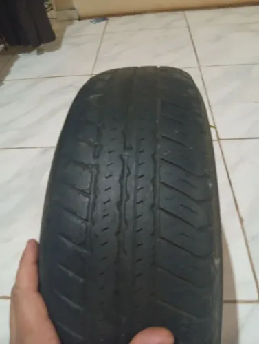 Pneu 175/70/14