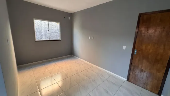 Casa Moderna em Área Supervalorizada!