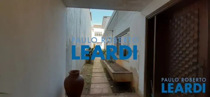 CASA TÉRREA - VILA ROMANA - SP