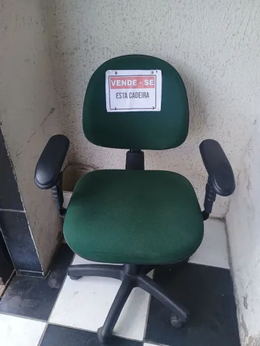 Cadeira secretária