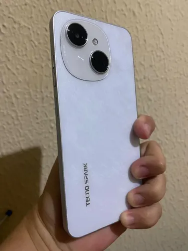 CELULAR TECNO SPARK 