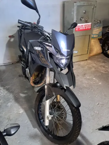 XRE 300 2022