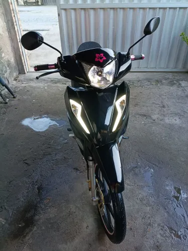 Vendo cinquentinha aveloz az1