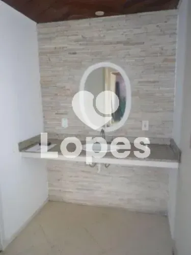 Centro | Casa 4 quartos, sendo 1 suite