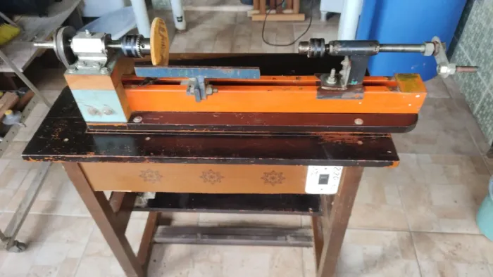 Torno para madeira caseiro. 