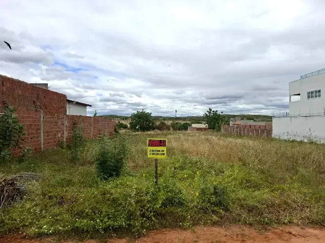 TERRENO (ACEITO OFERTAS)