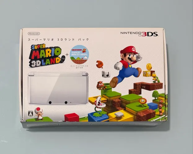 Nintendo 3DS Bundle Super Mario Land