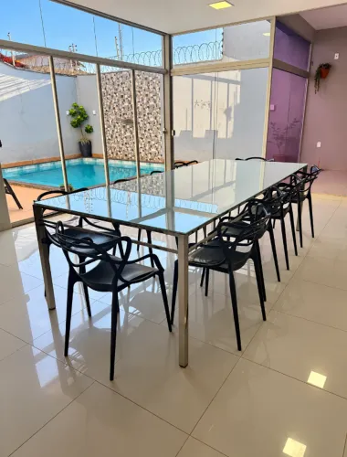 Mesa 2,80m + 10 cadeiras | Sofá 3m | Elíptico GENIS