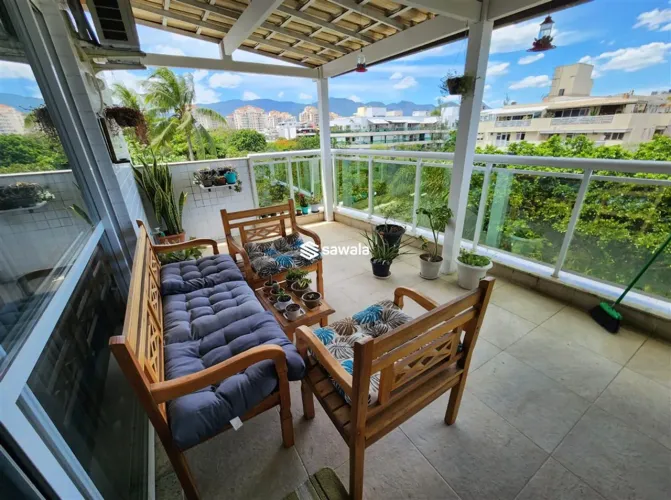 COBERTURA DUPLEX COM 4 QUARTOS NO RECREIO DOS BANDEIRANTES